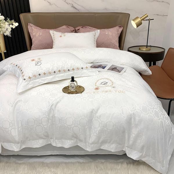 bedding sets washed silk jacquard embroidered cotton solid color white wedding gifts set duvet cover flat sheet pillowcases 4pcs #/l
bedding sets washed silk jacquard embroidered cotton solid color white wedding gifts set duvet cover flat sheet pillowcases 4pcs #/l