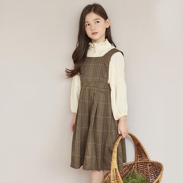 clothing sets high-quality girls' suits for autumn 2021, big children, teenagers and little girls, french fashion dress two-piece suit, White
clothing sets high-quality girls' suits for autumn 2021, big children, teenagers and little girls, french fashion dress two-piece suit, White