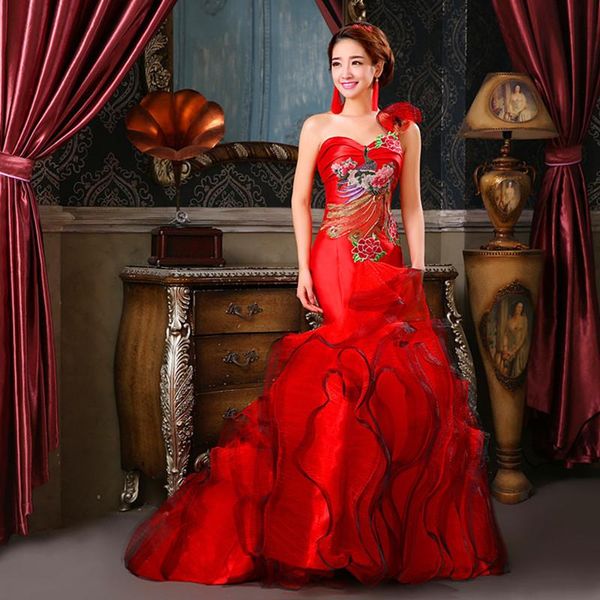 ethnic clothing peacock embroidery applique sequins qipao tailing cheongsam bride oriental wedding chinese evening dresses size s-xxl, Red
ethnic clothing peacock embroidery applique sequins qipao tailing cheongsam bride oriental wedding chinese evening dresses size s-xxl, Red