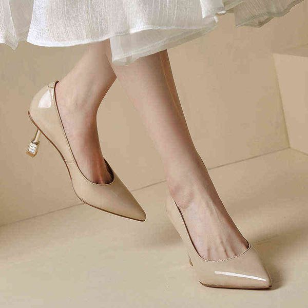 spring and summer full leather pointed high-heeled single shoes european and american professional commuting simple professional thin heeled, Black 
spring and summer full leather pointed high-heeled single shoes european and american professional commuting simple professional thin heeled, Black