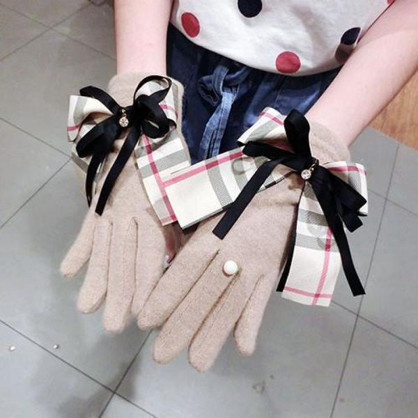 fingerless gloves korean england plaid bowknot winter fashion lady cashmere touch screen thick warm wool mitten women agl279, Blue;gray
fingerless gloves korean england plaid bowknot winter fashion lady cashmere touch screen thick warm wool mitten women agl279, Blue;gray