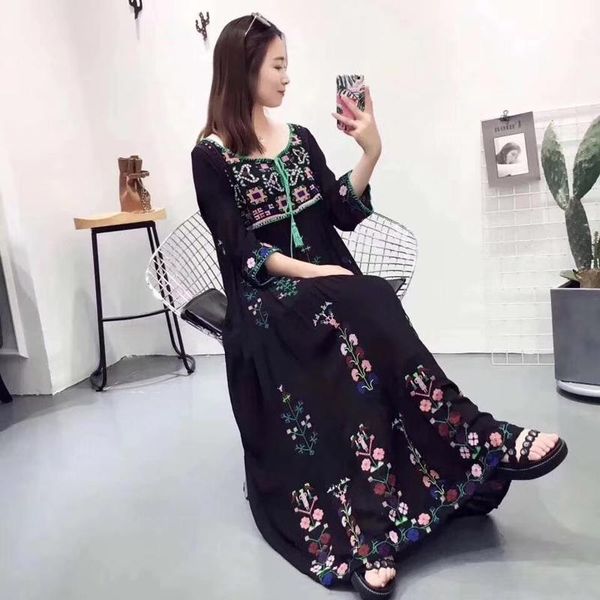 casual dresses robe femme embroidery black maxi 2021 est fall elegant floral causal muslim dress turkey arabic loose clothing, Black;gray
casual dresses robe femme embroidery black maxi 2021 est fall elegant floral causal muslim dress turkey arabic loose clothing, Black;gray