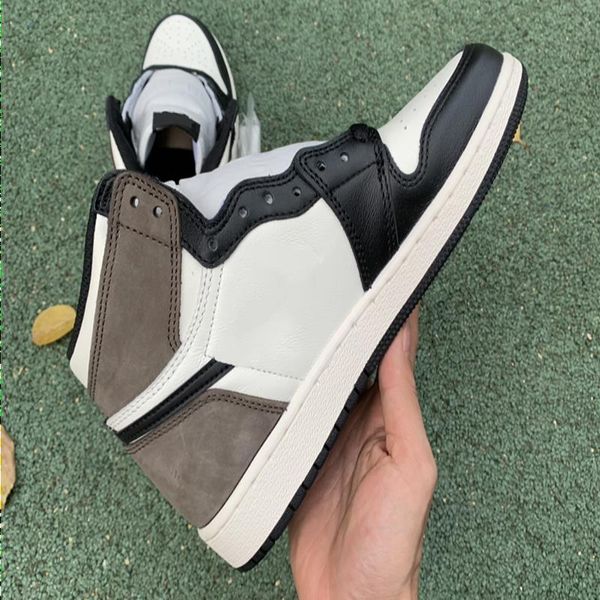 mocha athletic 1 1s with high tman and woman box basketball luxury designer og classical dark running small barbs sneakers 2021 qua vwle, Black
mocha athletic 1 1s with high tman and woman box basketball luxury designer og classical dark running small barbs sneakers 2021 qua vwle, Black