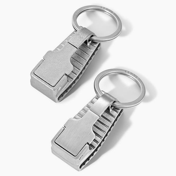 keychains 304 stainless steel car key chain ring men's personality vintage belt keychain creative wear pendant gift, Silver
keychains 304 stainless steel car key chain ring men's personality vintage belt keychain creative wear pendant gift, Silver
