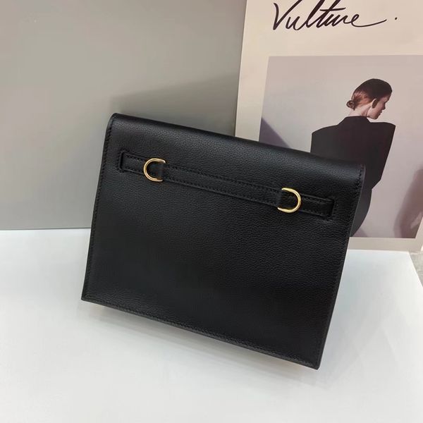 designer bagsdancing bag wax thread sewing leather backpack crossbody multi-purpose fashion small bag stitches are the same as handmadeluxur
designer bagsdancing bag wax thread sewing leather backpack crossbody multi-purpose fashion small bag stitches are the same as handmadeluxur