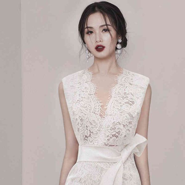 dresses 2021 summer lace-up lace women korean chic sheath pencil fashion slim party sleeveless bodycon es, Black;gray
dresses 2021 summer lace-up lace women korean chic sheath pencil fashion slim party sleeveless bodycon es, Black;gray