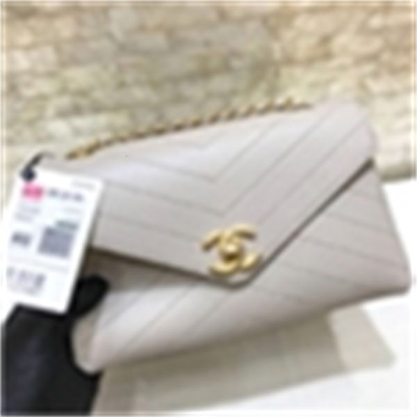 summer new product chain envelope bag v pattern flip bag a57431 beige women handbags iconic bags handles shoulder bags
summer new product chain envelope bag v pattern flip bag a57431 beige women handbags iconic bags handles shoulder bags