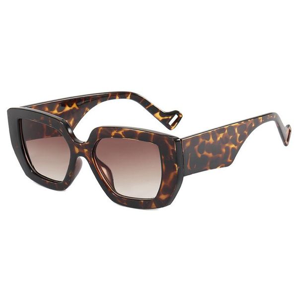 outdoor eyewear 2021 summer big face po pink sunglasses retro fashion irregular dark glasses
outdoor eyewear 2021 summer big face po pink sunglasses retro fashion irregular dark glasses