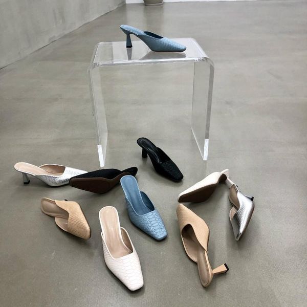 crocodile pattern mules slippers sandals women stange kitten heel square toe outdoor slides elegant summer ladies shoes, Black
crocodile pattern mules slippers sandals women stange kitten heel square toe outdoor slides elegant summer ladies shoes, Black