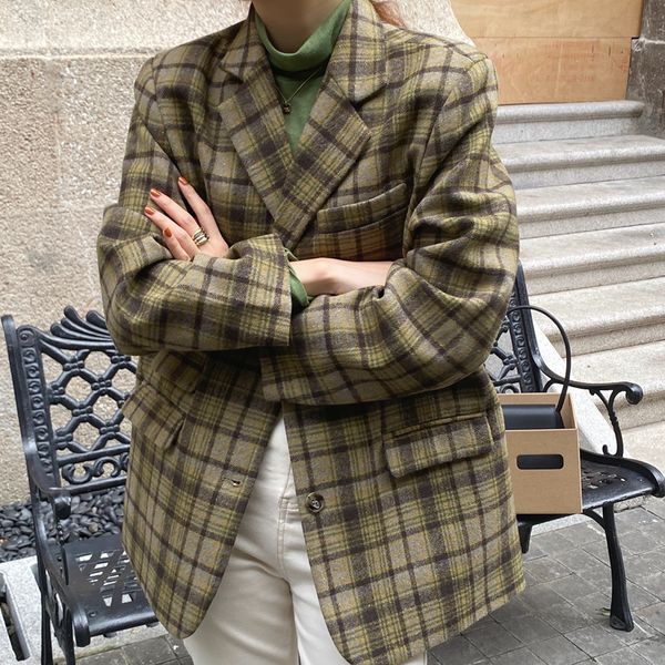 ol elegant vintage plaid woolen blazer jacket spring autumn winter notched women blazers loose suit coat female 210421, White;black
ol elegant vintage plaid woolen blazer jacket spring autumn winter notched women blazers loose suit coat female 210421, White;black