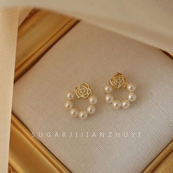 sweet earrings street everyday temperament gentle simple rose flower pearl earrings girl
sweet earrings street everyday temperament gentle simple rose flower pearl earrings girl