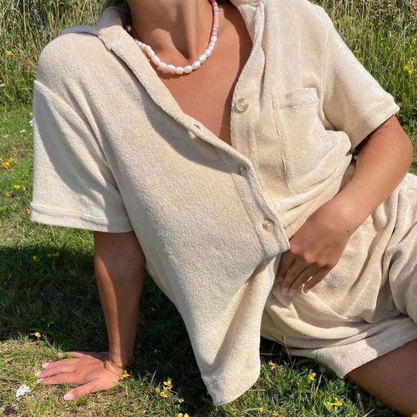 yoga outfit casual tracksuit women summer 2021 two piece shorts set yellow shirt and mini loose suit fashion lounge wear
yoga outfit casual tracksuit women summer 2021 two piece shorts set yellow shirt and mini loose suit fashion lounge wear