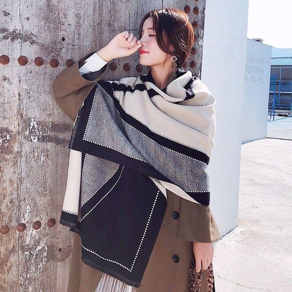 scarves woman winter scarf fashion female shawls cashmere handfeeling wraps flower weave hijab, Blue;gray
scarves woman winter scarf fashion female shawls cashmere handfeeling wraps flower weave hijab, Blue;gray