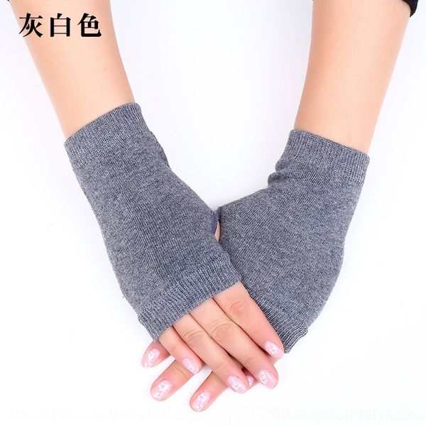 wot combed cotton missing and less open finger knitted mittens half finger gloves short gloves for boys and girls, Blue;gray
wot combed cotton missing and less open finger knitted mittens half finger gloves short gloves for boys and girls, Blue;gray