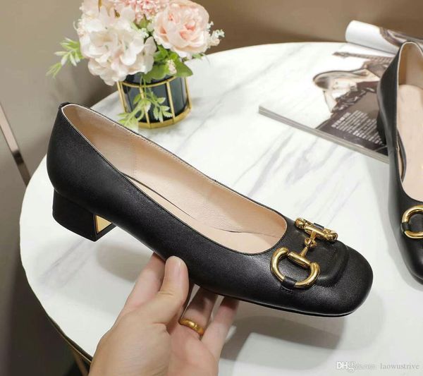 summer beach women shoes fashion 100% leather flat casual sandals lady metal buckle cowhide letter black white designer work dress shoe larg
summer beach women shoes fashion 100% leather flat casual sandals lady metal buckle cowhide letter black white designer work dress shoe larg