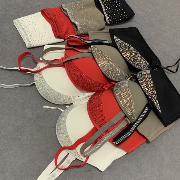 new breathable diamond strapless invisible push up bras non-slip small chest wedding dress seamless womens underwear factory, Red;black
new breathable diamond strapless invisible push up bras non-slip small chest wedding dress seamless womens underwear factory, Red;black