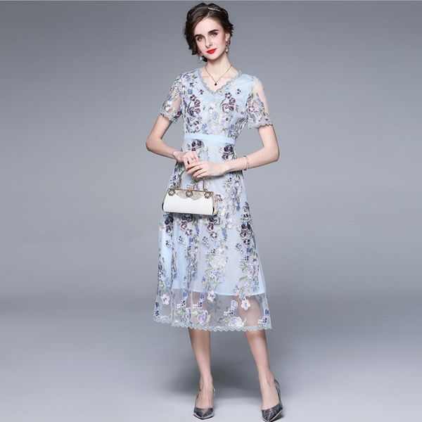 lace flower embroidery dress for women's fashion short sleeve v collar mid dresses female slim vestido w1309, Black
lace flower embroidery dress for women's fashion short sleeve v collar mid dresses female slim vestido w1309, Black