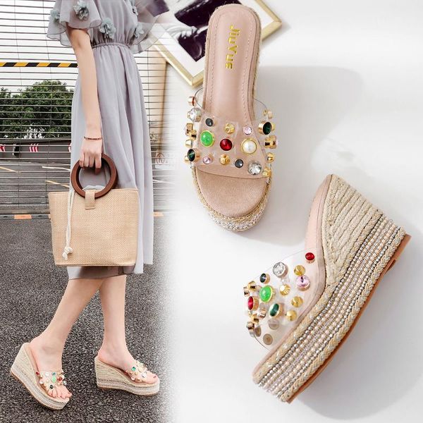 flat shoes female womens slippers outdoor slides rivet on a wedge platform jelly flip flops fashion pantofle transparent heel gl, Black
flat shoes female womens slippers outdoor slides rivet on a wedge platform jelly flip flops fashion pantofle transparent heel gl, Black