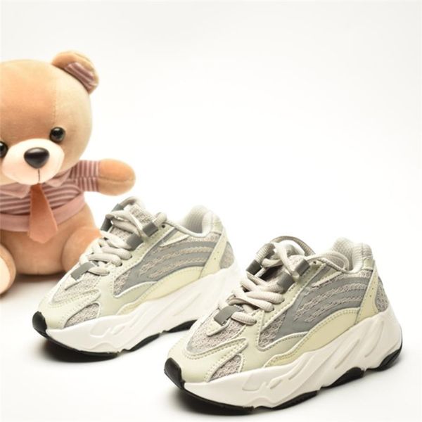 2021 infant kanyes kids running shoes utility black analog inertia static magnet sneaker wave runner lifestyle children chunky trainers
2021 infant kanyes kids running shoes utility black analog inertia static magnet sneaker wave runner lifestyle children chunky trainers