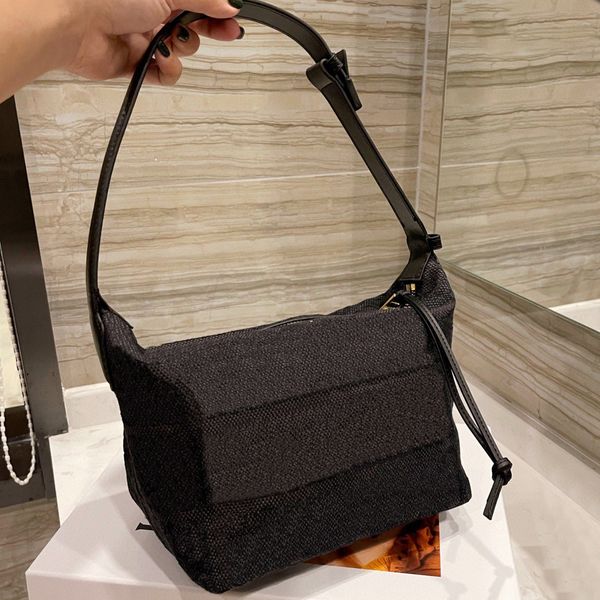 quality 2022 axillary package bags luxurys designers ladies high shoulder handbag women fashion mother handbags cossbody underarm bag totes
quality 2022 axillary package bags luxurys designers ladies high shoulder handbag women fashion mother handbags cossbody underarm bag totes