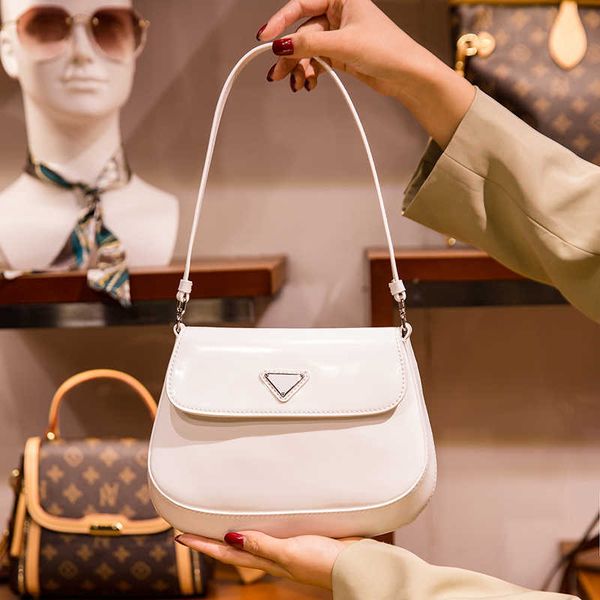 2021p new womens bag cleo underarm bag hobo glossy cowhide celebrity style flip shoulder handbag
2021p new womens bag cleo underarm bag hobo glossy cowhide celebrity style flip shoulder handbag