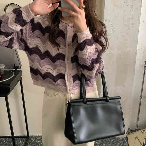sweaters fashion cardigans autumn knitwear striped korean style loose pullover long sleeves sweater, White;black
sweaters fashion cardigans autumn knitwear striped korean style loose pullover long sleeves sweater, White;black