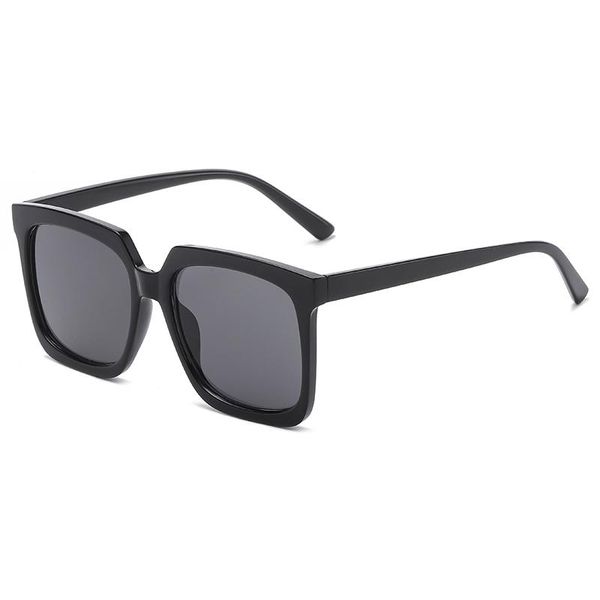 sunglasses black square oversize women big frame gradient sun glasses female brand oculos hip hop shades uv400, White;black 
sunglasses black square oversize women big frame gradient sun glasses female brand oculos hip hop shades uv400, White;black