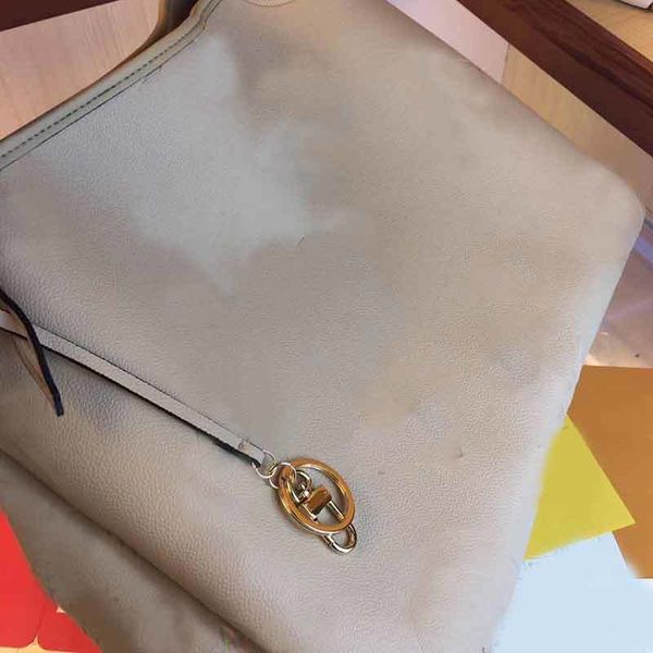 luxury multi pochette hourglass bag designer p family bags 2021 c nylon mini hanghhangbag akend l zhouzhoubao123 g telfar quilted hand desig
luxury multi pochette hourglass bag designer p family bags 2021 c nylon mini hanghhangbag akend l zhouzhoubao123 g telfar quilted hand desig