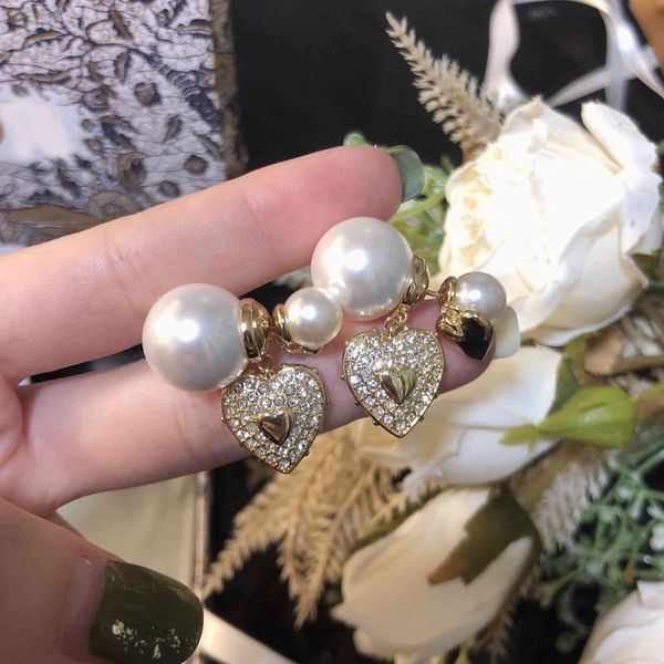 factory specials aa designer diamond inlaid pearl love earrings female personality fashion indifference style earrings yr2w, Golden
factory specials aa designer diamond inlaid pearl love earrings female personality fashion indifference style earrings yr2w, Golden