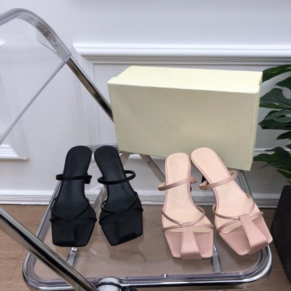 dress shoes summer narrow band flip flop sandals square heels modern solid color slik genuine leather zapatillas mujer, Black
dress shoes summer narrow band flip flop sandals square heels modern solid color slik genuine leather zapatillas mujer, Black