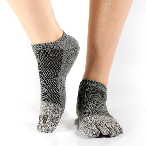 sports socks men yoga sport mesh meias five finger toe cotton breathable running cycling basketball, Black
sports socks men yoga sport mesh meias five finger toe cotton breathable running cycling basketball, Black