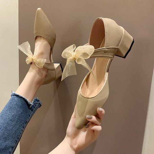 dress shoes pointed single women 2021 spring bow fairy wind with thick heel net red roman high sandals, Black
dress shoes pointed single women 2021 spring bow fairy wind with thick heel net red roman high sandals, Black