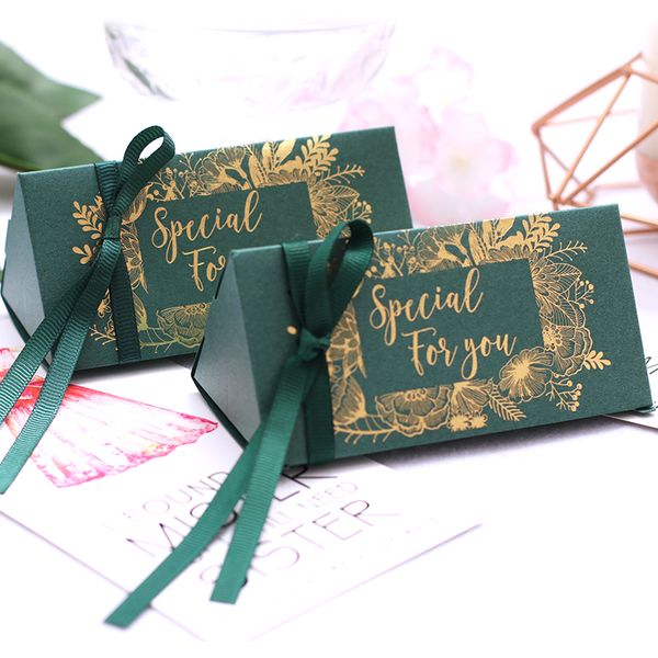 new gift wrap boxes & bags candy packaging box paperboard triangle shape wedding favor paper boxes for festive event decoration party suppli
new gift wrap boxes & bags candy packaging box paperboard triangle shape wedding favor paper boxes for festive event decoration party suppli