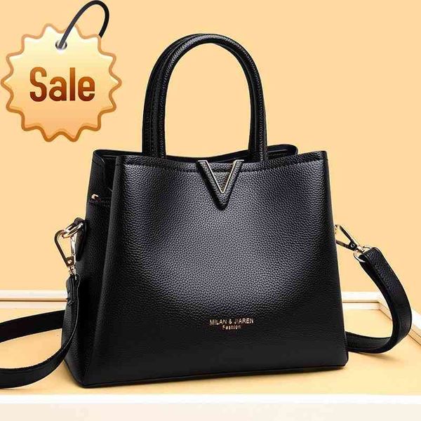 high sense new leather princess bag fashion cool design one shoulder handbag 2021 fashion atmosphere three-layer women's bag
high sense new leather princess bag fashion cool design one shoulder handbag 2021 fashion atmosphere three-layer women's bag
