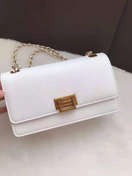 designer bags single shoulder 20840206 door lock 20840219-6 horsehair litchi pattern rectangular bag
designer bags single shoulder 20840206 door lock 20840219-6 horsehair litchi pattern rectangular bag