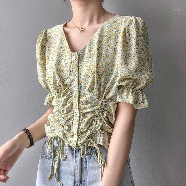 women's blouses & shirts retro v-neck floral shirt women summer fresh short-sleeved chiffon short french flowers thin pleated top, White
women's blouses & shirts retro v-neck floral shirt women summer fresh short-sleeved chiffon short french flowers thin pleated top, White