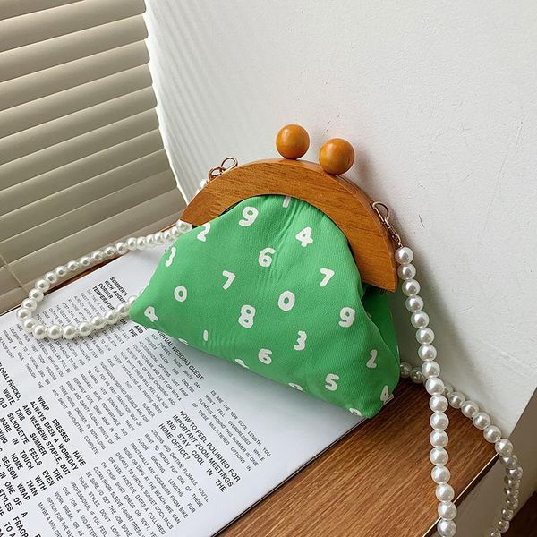 evening bags mini crossbody bag 2021 canvas female clip women's designer handbag purse pearl shoulder messenger
evening bags mini crossbody bag 2021 canvas female clip women's designer handbag purse pearl shoulder messenger