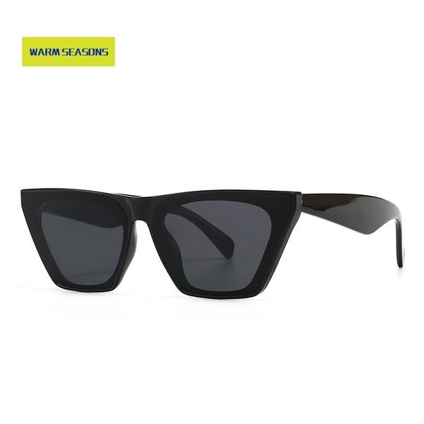 sunglasses narrow and small frame modern retro cat eye trend street snap model catwalk, White;black
sunglasses narrow and small frame modern retro cat eye trend street snap model catwalk, White;black