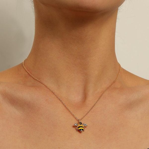 chains bee necklace women insect necklaces woman fashion samll retro european girl party jewelry gold color charms trendy alloy collier, Silver
chains bee necklace women insect necklaces woman fashion samll retro european girl party jewelry gold color charms trendy alloy collier, Silver