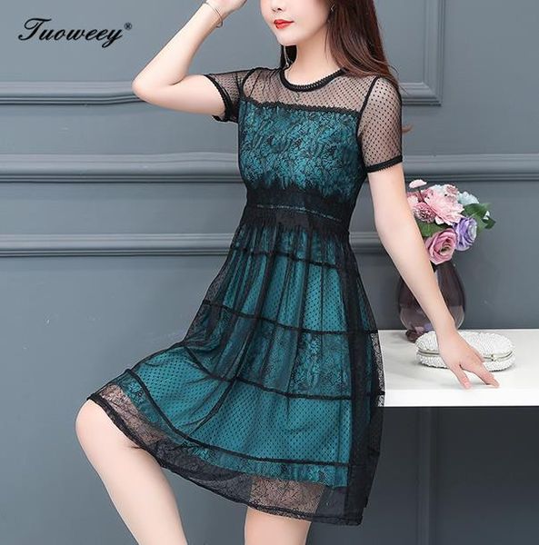 party dresses 2022 plus size 4xl women lace patchwork short sleeve a-line knee length dress summer o-neck female casual hollow out, White;black
party dresses 2022 plus size 4xl women lace patchwork short sleeve a-line knee length dress summer o-neck female casual hollow out, White;black