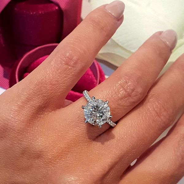 wedding rings vintage female crystal round thin ring charm silver color engagement luxury white zircon stone for women, Slivery;golden
wedding rings vintage female crystal round thin ring charm silver color engagement luxury white zircon stone for women, Slivery;golden