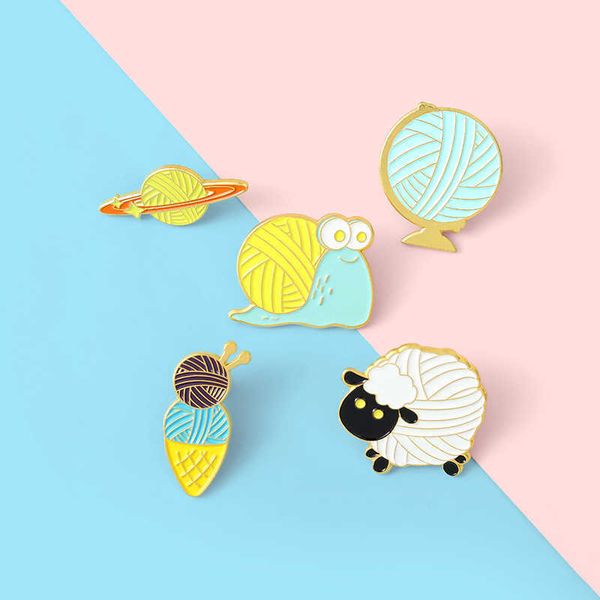 children's wool ball is woven into alpaca snail globe and various shapes of oil dropping brooch, Gray
children's wool ball is woven into alpaca snail globe and various shapes of oil dropping brooch, Gray