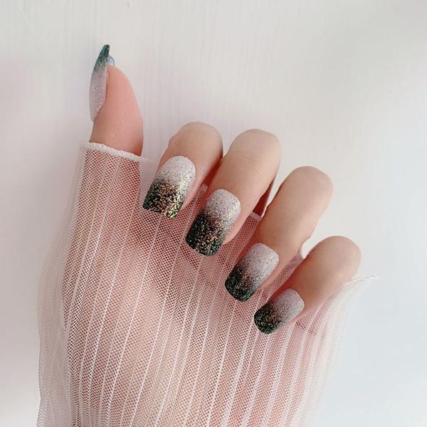 false nails 24pcs/set level head eggshell nail patch wearable fake glitter wedding party full cover flase z1011, Red;gold
false nails 24pcs/set level head eggshell nail patch wearable fake glitter wedding party full cover flase z1011, Red;gold