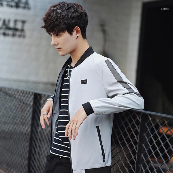 spring and autumn thin men baseball collar stripes printed coat students versatile large size fashion jacket men's1, Black;brown
spring and autumn thin men baseball collar stripes printed coat students versatile large size fashion jacket men's1, Black;brown