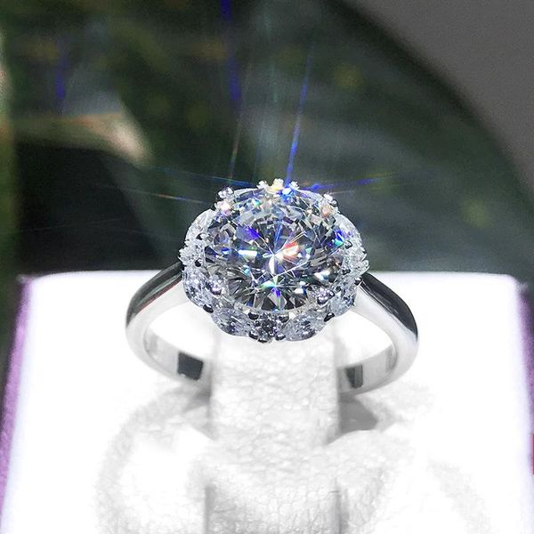 cluster rings 3 s diamond stone ring s925 sterling silver jewelry femme bizuteria wedding anillos de natural gemstone for women box, Golden;silver
cluster rings 3 s diamond stone ring s925 sterling silver jewelry femme bizuteria wedding anillos de natural gemstone for women box, Golden;silver