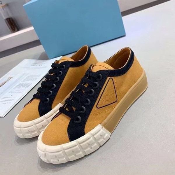 g shoes leather rivet series fashion women's shoes ankle-joint platform women's soft black shoes mjhhh0001
g shoes leather rivet series fashion women's shoes ankle-joint platform women's soft black shoes mjhhh0001