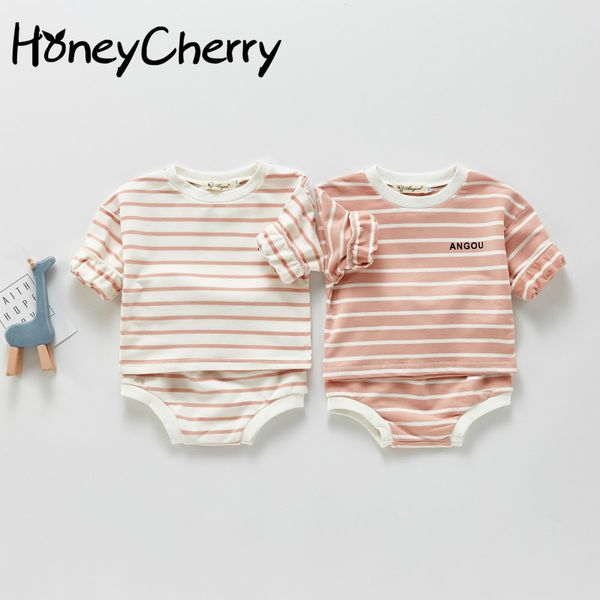 korean version of the baby suit long-sleeved striped and short two-piece girl clothes 210515, White
korean version of the baby suit long-sleeved striped and short two-piece girl clothes 210515, White