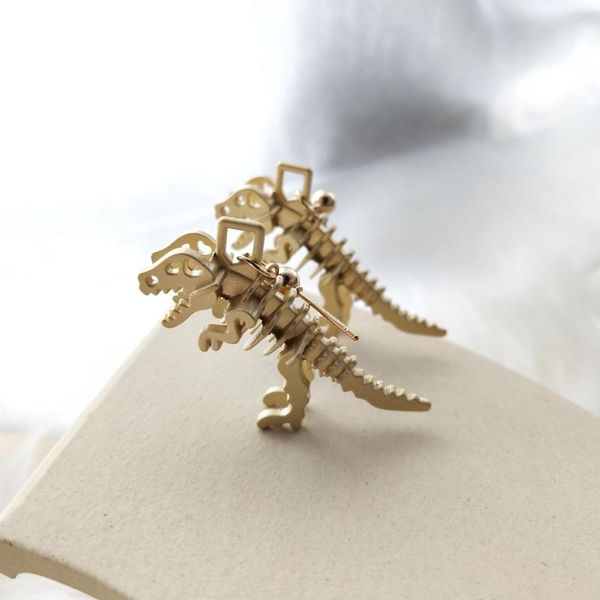 cool chic gold color 3d women trendy personalized hollow out animal dangle fashion jewelry 2021 & chandelier, Silver
cool chic gold color 3d women trendy personalized hollow out animal dangle fashion jewelry 2021 & chandelier, Silver