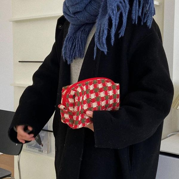 cosmetic bags & cases women christmas stripes knit makeup storage bag mini toiletry pouch female travel portable case 2021 gift
cosmetic bags & cases women christmas stripes knit makeup storage bag mini toiletry pouch female travel portable case 2021 gift