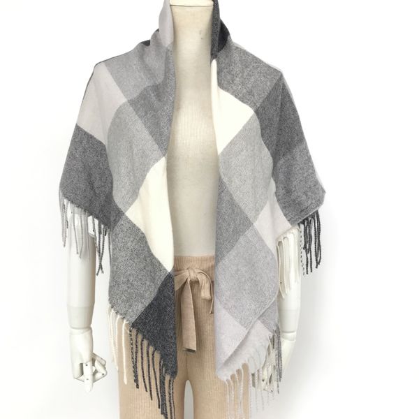 square scarf cashmere plaid 100cm xinjiang large kerchief thickened european and american style shawl garland double-sided tassel no., Blue;gray
square scarf cashmere plaid 100cm xinjiang large kerchief thickened european and american style shawl garland double-sided tassel no., Blue;gray